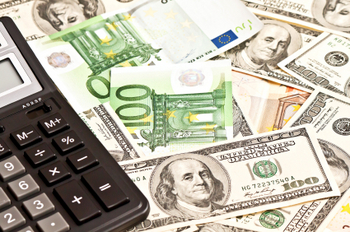 dollars and euros trade.jpg